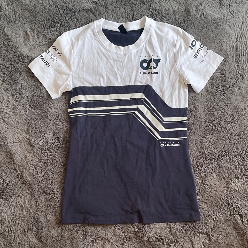 Scuderia Alphatauri Official 2022 Teamline T Shirt Nwot
